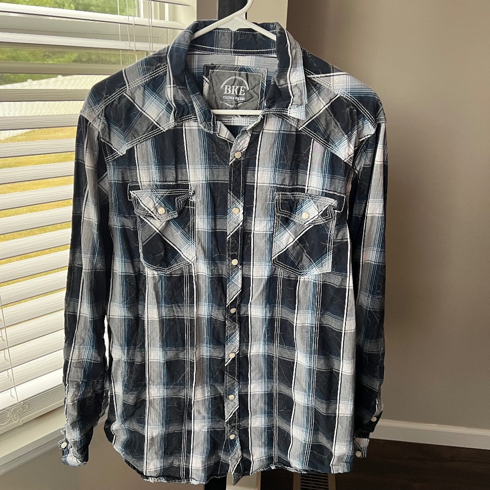 BKE Navy White Plaid Button Down - L